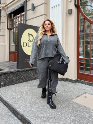 Костюм со свободной кофтой на змейке ET-A8834T750