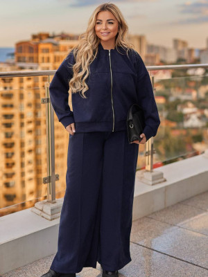 Прогулочный замшевый костюм EY-A734T23