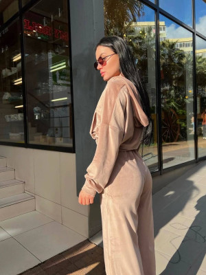 Велюровый женский костюм DMP-R1620T480 Велюровый женский костюм DMP-R1620T480