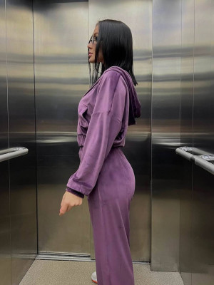 Велюровый женский костюм DMP-R1620T480 Велюровый женский костюм DMP-R1620T480