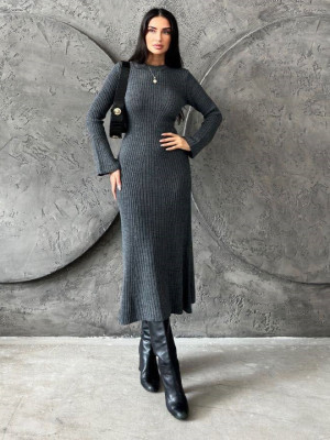 Стильное вязаное платье AMU-A3496T750