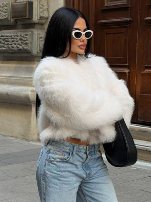 Женская короткая шуба AMU-A1281T1350