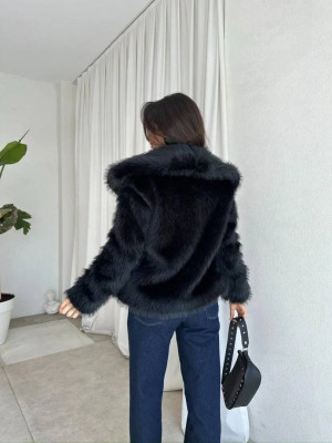 Стильна шубка із великим коміром AMU-A2059T1650