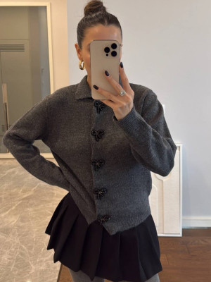 Кардиган із декоративними застібками AMU-A4575T670