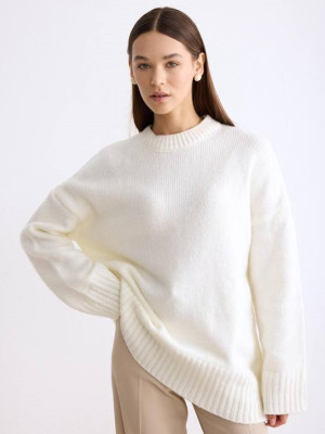 Довгий в'язаний светр AMU-A4737T599