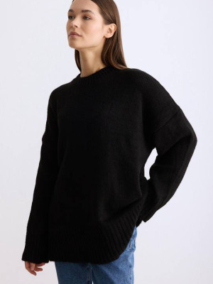 Довгий в'язаний светр AMU-A4737T599