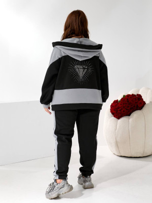 Прогулочный костюм со стразами MOV-A337T800