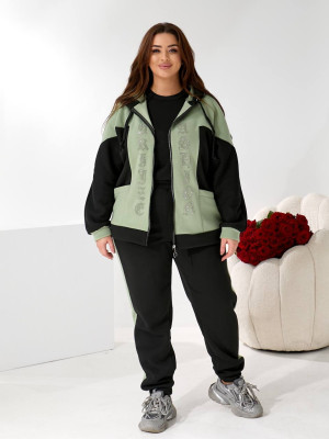 Прогулочный костюм со стразами MOV-A337T800