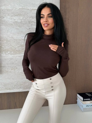 Утепленная водолазка с вырезами для пальцев IO-A798T280