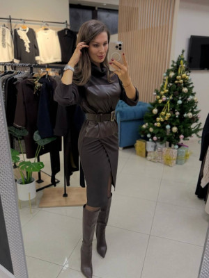 Платья прямого силуэта RED-A147T650