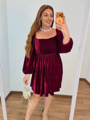 Красивое бархатное платье MA-N2152T550