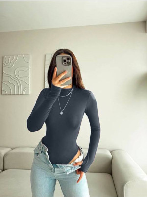 Базовый приталенный боди DMP-R1605T230