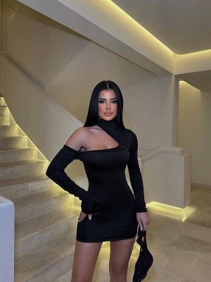 Платье с открытым плечом и спинкой YLM-A651T350