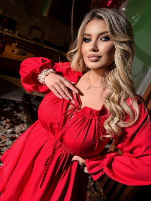 Платье с рюшами и сборкой по груди INS-A008T780