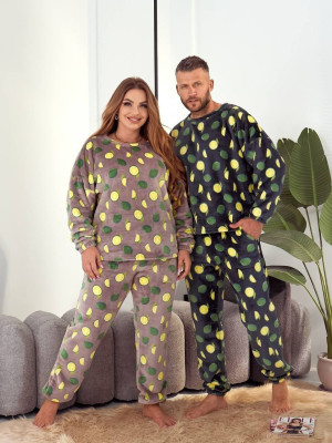 Плюшевая пижама унисекс DG-p15593T700