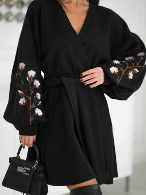 Платье с вышитыми объемными рукавами KA-A7566T1000