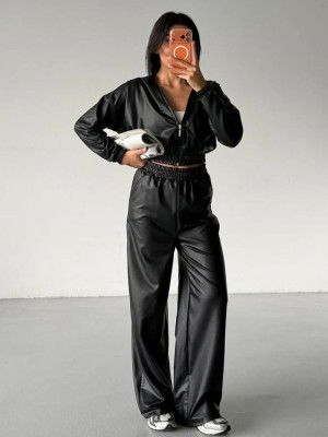 Костюм из экокожи на велюре DMP-R1877T550