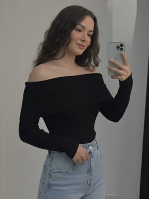 Кофточка с открытыми плечами BRA-A140T259