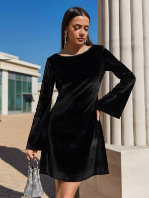 Платье с вырезом на спинке AMU-A951T399