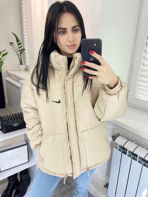 Стильная и теплая куртка LUC-A081T989