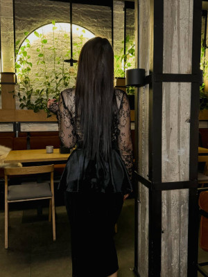 Бархатное платье с кружевом EST-A5907T1050