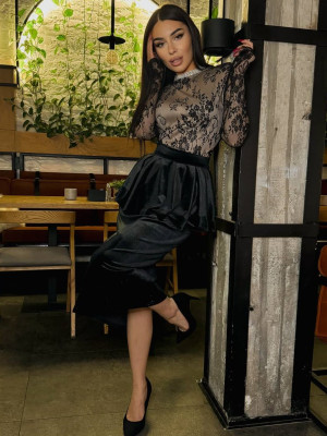 Бархатное платье с кружевом EST-A5907T1050