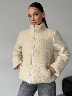 Жіноча куртка букле DMP-P4268T700