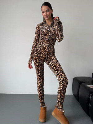 Велюровый комбинезон DMP-R1913T550