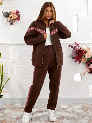 Теплый костюм с вышивкой ELR-A4075T1200