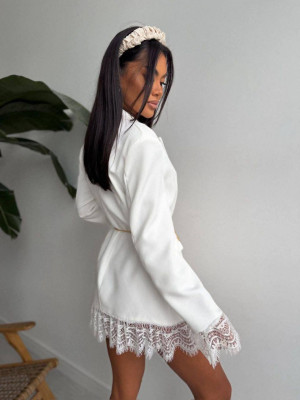 Нарядный пиджак с кружевом IO-A806T700