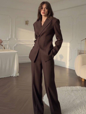 Классический женский костюм BRA-A283T829