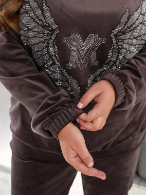 Стильный прогулочный костюм MOV-A486T800