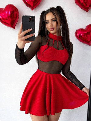 Красивое нарядное платье YLM-A536T400