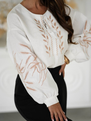 Красивая женская вышиванка KA-A7553T650