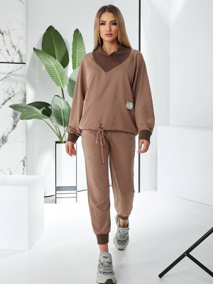 Модний спортивний костюм OLD-A8665T22