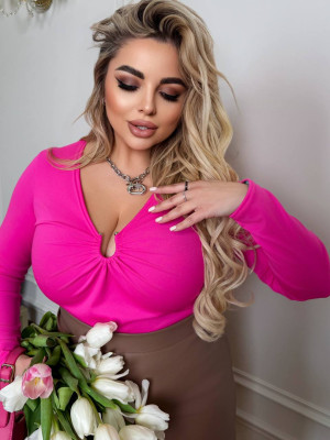 Лонгслив с интересным декольте ODF-A047T450