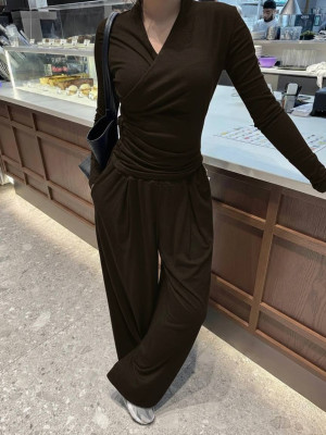 Прогулочный костюм BRA-A309T549