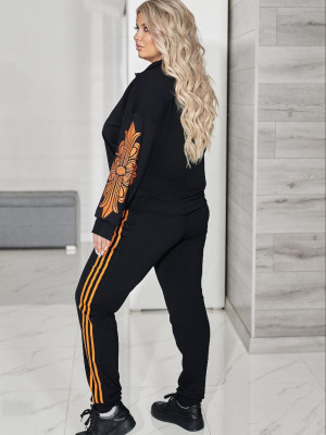 Женский костюм с аппликацией VOJ-A340T800