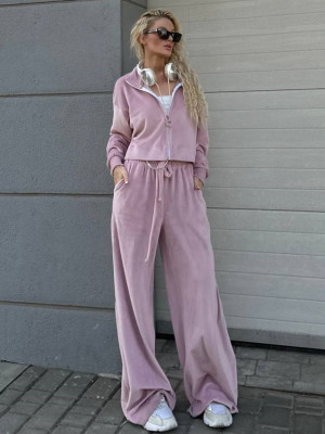 Велюровый прогулочный костюм MPK-A236T600