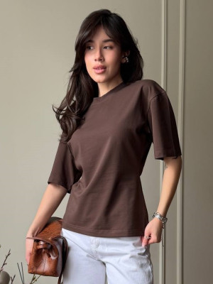 Приталенная однотонная футболка MSM-A301T390