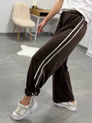 Велюрові штани з лампасами DMP-A7179T380