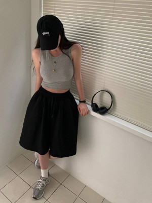 Жіночі оверсайз шорти DMP-A7147T280